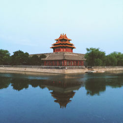 Reflection of building in lake