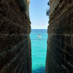 Scenic view of bay against sky