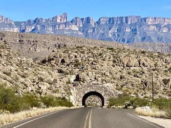  mountain tunnel on texas highway