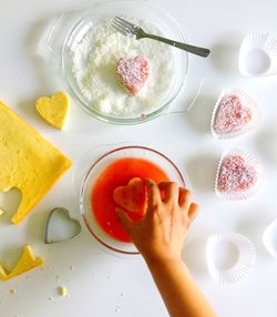 Baking jam hearts