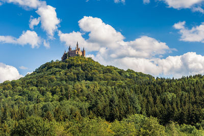 Panoramic view of temple against sky