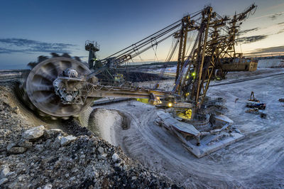 Wheel excavator at quarry