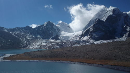 Gurudamba lake, north sikkim