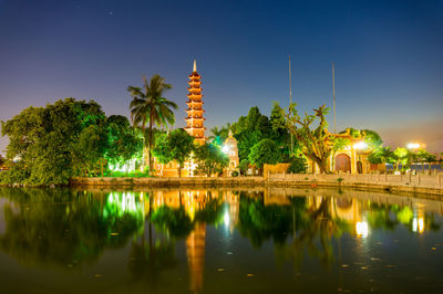 Tran quoc pagoda at night. hanoi, vietnam