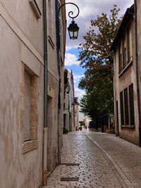 Narrow street between buildings