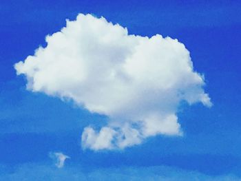 Low angle view of clouds in sky