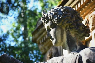 Close-up of statue against blurred background