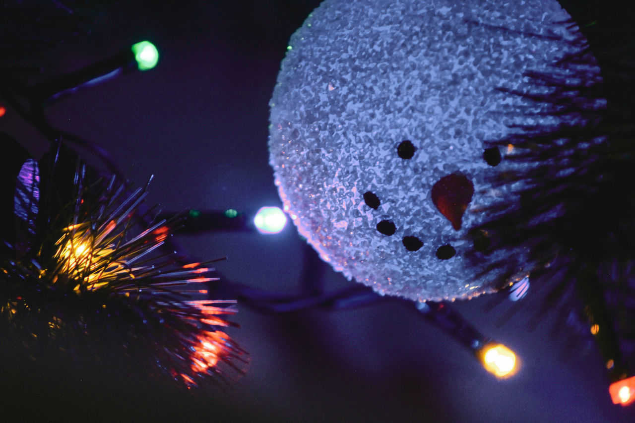 CLOSE-UP OF ILLUMINATED CHRISTMAS TREE