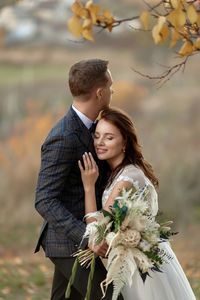 Bride holding bouquet