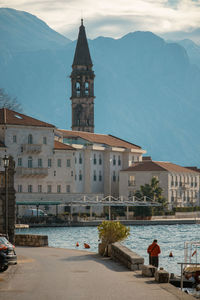 Buildings in city