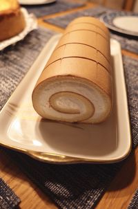 Close-up of bread in plate on table