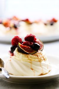 Close-up of mini pavlova meringue cake 