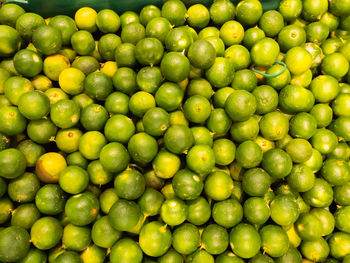 Full frame shot of green apples