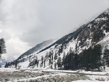 Waiting for clouds to start throwing snow at us