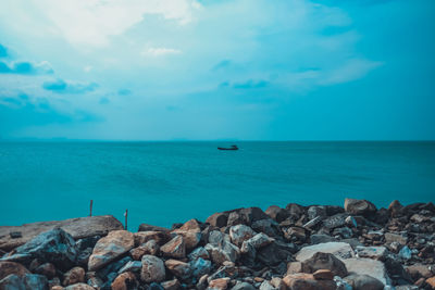 Scenic view of sea against sky