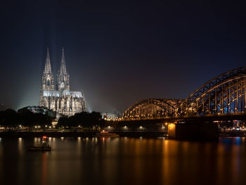 Cologne at a misty night, high-res shot of the cathedral and bridge