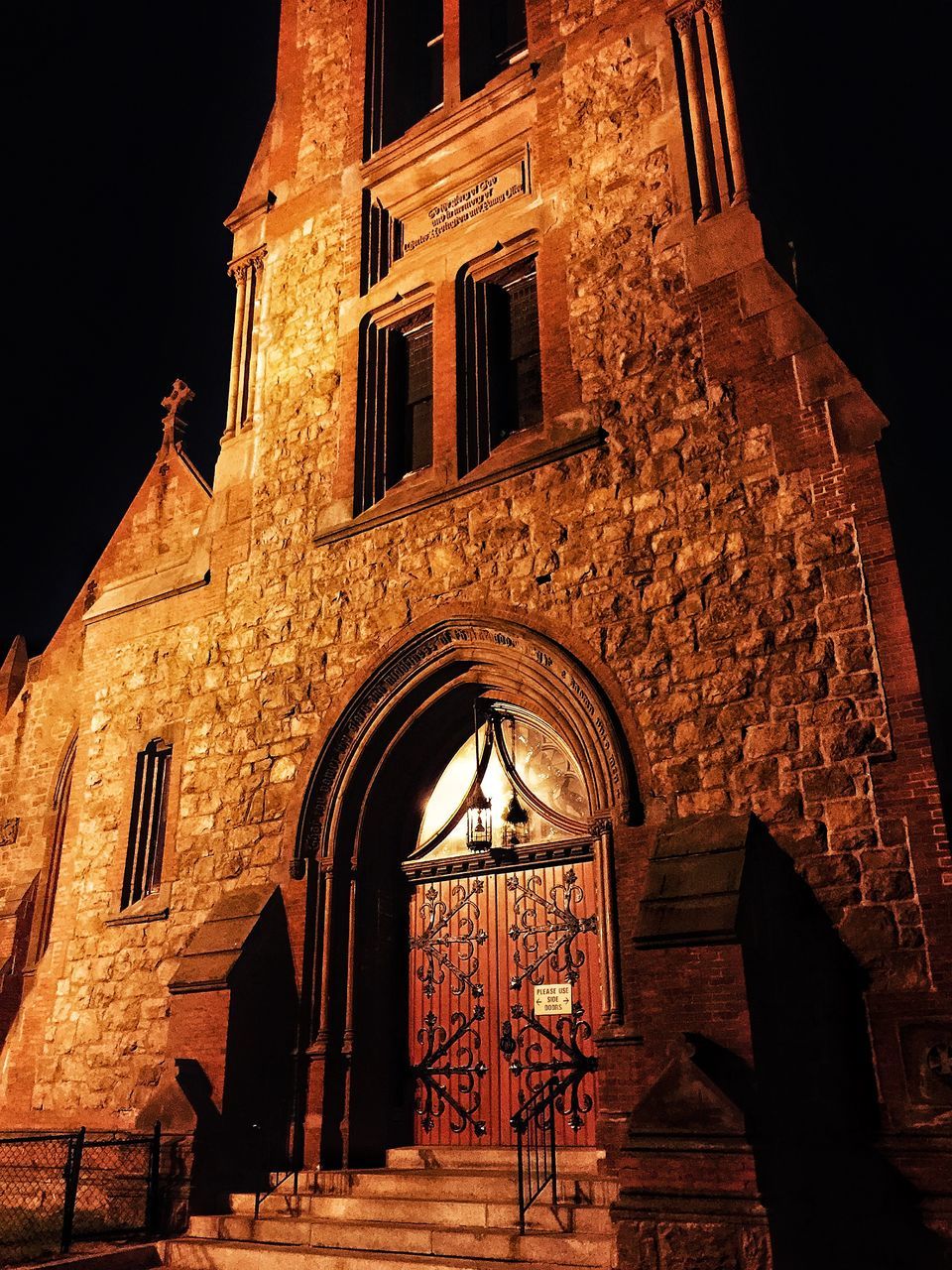 architecture, built structure, building exterior, low angle view, religion, place of worship, arch, history, church, spirituality, old, facade, window, travel destinations, historic, cathedral, famous place, ancient