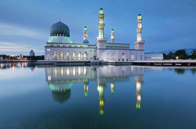 Reflection of building in lake