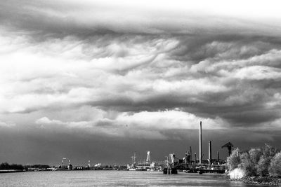 View of sea against cloudy sky