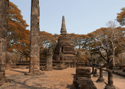 Old temple building against sky