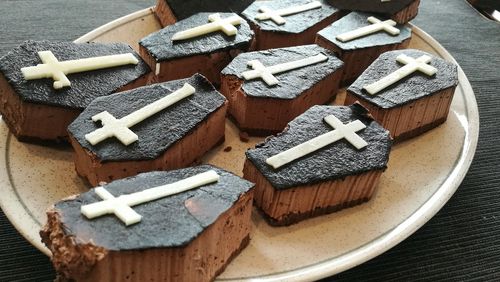 Close-up of cakes in tray in plate