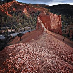 Rock formations and trees at red canyon