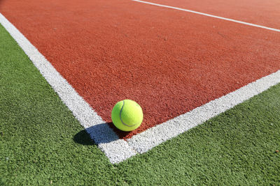 High angle view of tennis ball on court