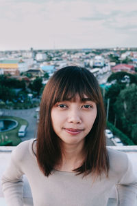 Portrait of a smiling young woman