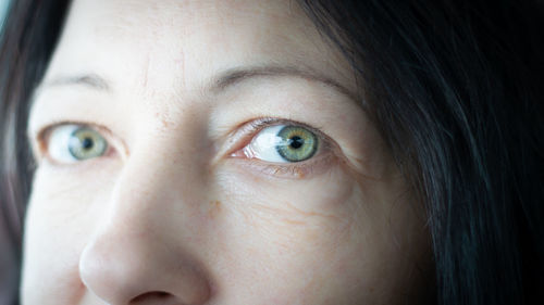 Close-up portrait of young woman