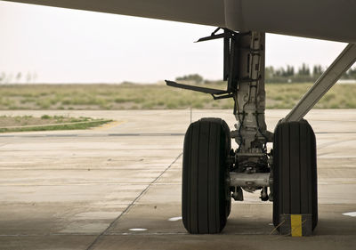 Undercarriage of civil aircraft held by chocks