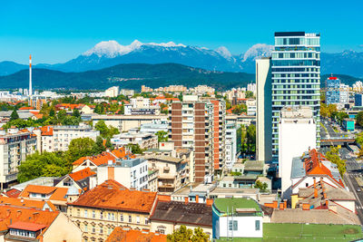 Buildings in city