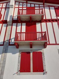 red