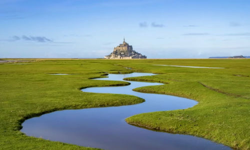 View of building against cloudy sky