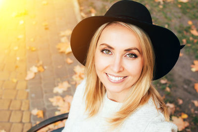 Portrait of a smiling young woman