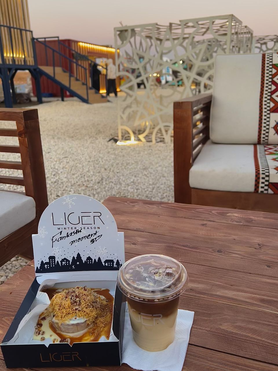 Truck Cafe Table Spanish Latte Riyadh Exit Liger Coffee Cinnamon Food And Drink