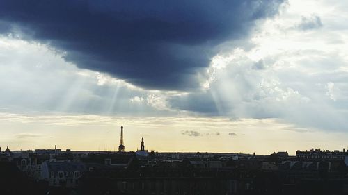 Panoramic view of city against sky