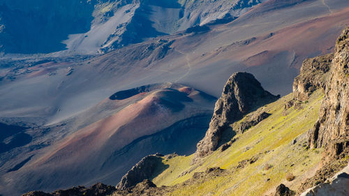 Mars crater landscapes at the haleakala volcano