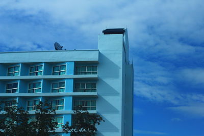 View of building against cloudy sky