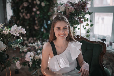 Portrait of a smiling young woman