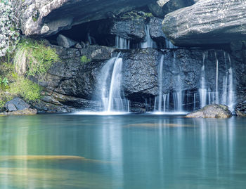 Water splashing on rocks