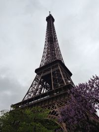 eiffel tower