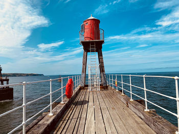Lighthouse at the end of whitby pier