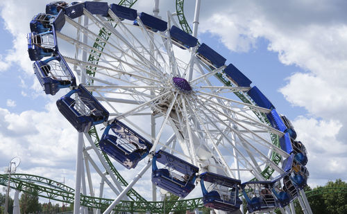 ferris wheel