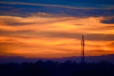 Low angle view of cloudy sky during sunset