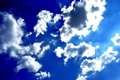 Low angle view of clouds in blue sky