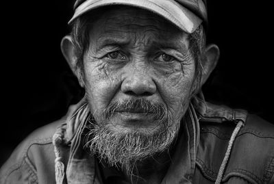 Portrait of man wearing hat