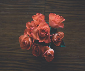 Close-up of red roses
