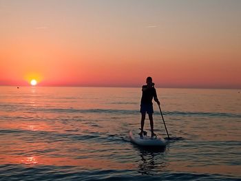 Un precioso amanecer en el camping las dunas - costa brava