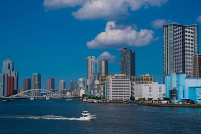 Sumida river estuary in the late afternoon