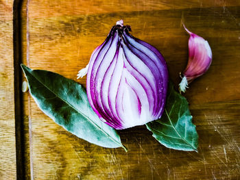 Close-up of purple flowers on table